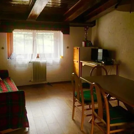 La Mansarda Di Jolanda Di Temu Pontagna